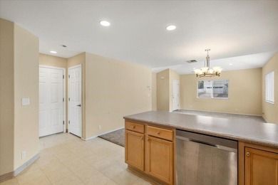 Calling all Savvy Investors and 1st time homebuyers! Great - photo 11