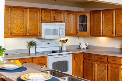 a charming cottage style home full of warmth, character, and - photo 18