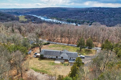 Welcome to 154 South Benham Road in Seymour! This spacious 4,664