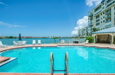 This spacious corner unit in Harbourside is move-in ready with - photo 30