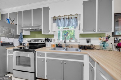 Motivated Seller!!! Adorable Cape Cod-style home offering charm - photo 33