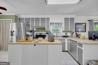 Motivated Seller!!! Adorable Cape Cod-style home offering charm - photo 38