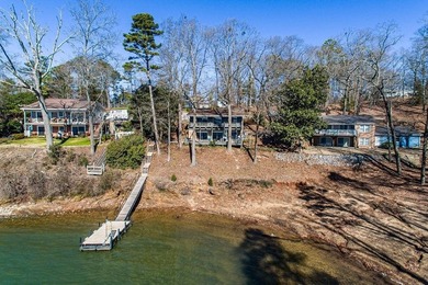 A mid-century modern lake home with breath taking wide views of - photo 5