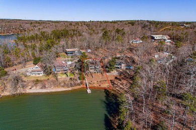 A mid-century modern lake home with breath taking wide views of - photo 7