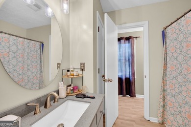 Motivated Seller!!! Adorable Cape Cod-style home offering charm - photo 49