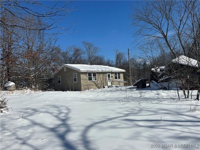 Lake of the Ozarks Home Sale Pending in Camdenton Missouri