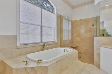 Immerse yourself in the tranquility of 5331 Siesta Cove Drive, a - photo 17