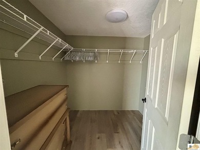 A budget-friendly mobile home on 0.27 acres inside city limits - photo 18