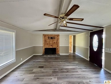 A budget-friendly mobile home on 0.27 acres inside city limits - photo 21