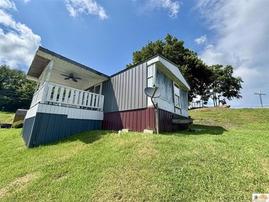 A budget-friendly mobile home on 0.27 acres inside city limits - photo 22
