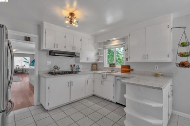 Charming 3-bedroom, 2-bath single-story home in Richmond's North - photo 25