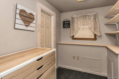 LEGAL ACCESSORY APARTMENT in this 2200 Sq Ft Hi-Ranch! Featuring - photo 25