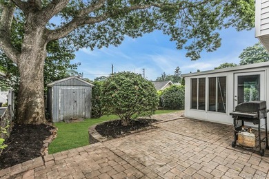 LEGAL ACCESSORY APARTMENT in this 2200 Sq Ft Hi-Ranch! Featuring - photo 28