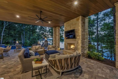Former Dillard-Jones Show Home | A Masterpiece of Lakeside - photo 46