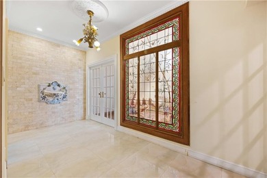 Discover this stunning one-family detached home on a 40x100 lot - photo 8