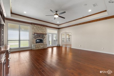 Spacious 4-bedroom, 3.5-bath luxury single-owner home situated - photo 7