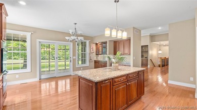 Perfectly situated on the 9th hole of Oak Creek Golf Course in a - photo 11