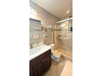 Marine Park/Flatland Location. Beautiful 2 bedroom co-op in