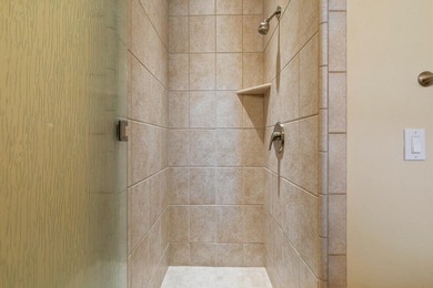 RUNNING Y ESTATE - WATER VIEW ON 2.65 ACRES - LIVES LIKE ONE - photo 38