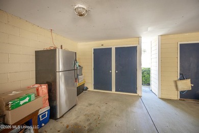 Wake up to stunning bayou views in one of the largest and - photo 46