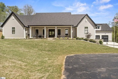 Welcome to a private gated lake-view estate in Seneca where - photo 4