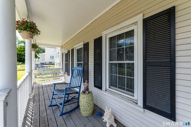 A charming 1870's antique colonial with rocking chair front - photo 3