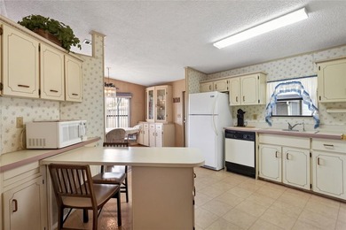 EASY TO SEE, SCHEDULE YOU'RE VIEWING NOW! NO LOT RENT HERE - photo 17