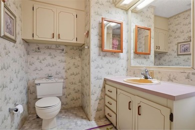 EASY TO SEE, SCHEDULE YOU'RE VIEWING NOW! NO LOT RENT HERE - photo 22