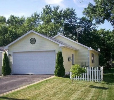 Lake Home For Sale in Lake Zurich, Illinois