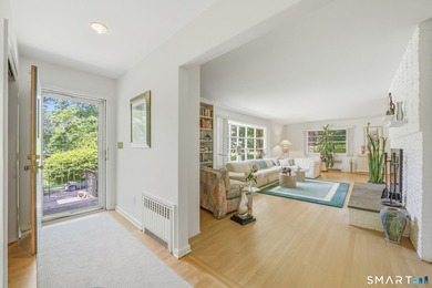 Set in the premier Newfield neighborhood near local amenities & - photo 2