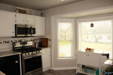 WATERFRONT! Motivated Seller! Just in time for summer. This - photo 4