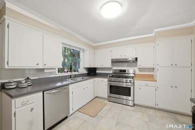 Set in the premier Newfield neighborhood near local amenities & - photo 8