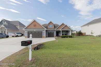 (private lake, pond, coastal) Home For Sale in Jacksonville North Carolina