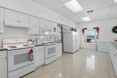 EASY TO SEE, SCHEDULE YOU'RE VIEWING NOW! NO LOT RENT HERE - photo 47