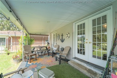 **GREAT DEAL! PRICED BELOW RECENT APPRAISAL** Welcome to this - photo 10