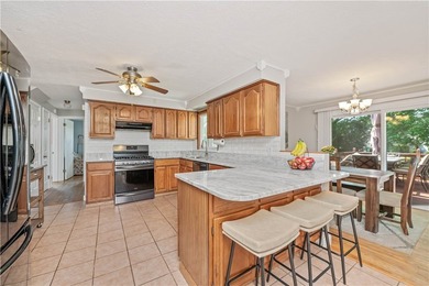 Welcome home to this beautifully maintained 4 bedroom, 2 full - photo 4