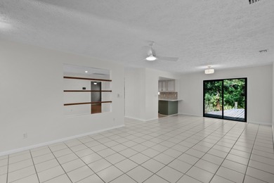 Welcome to this well-appointed single-family residence in North - photo 12