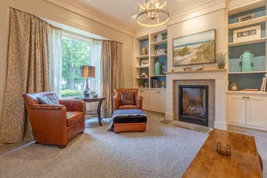Luxurious home on 3 acres where you will enjoy private sets - photo 15
