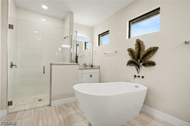 Get Your Piece of Paradise! Experience elevated Southwest - photo 17
