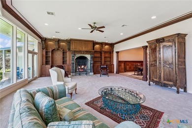 Experience luxury living in this spacious penthouse with - photo 17