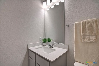 Discover the perfect blend of space, comfort, and style in this - photo 19