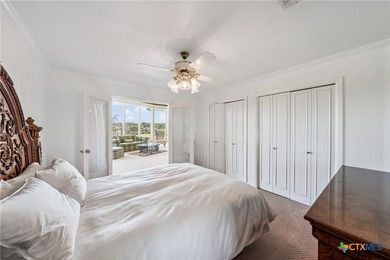 Experience luxury living in this spacious penthouse with - photo 20