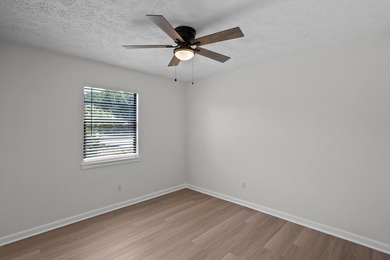 Welcome to this well-appointed single-family residence in North - photo 28