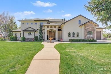 Golf Course Living- Entertainer's paradise that can easily - photo 1