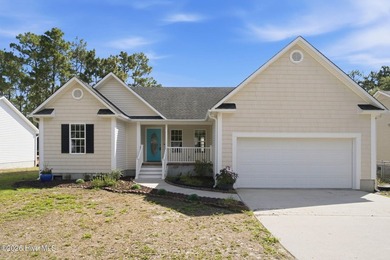 Charming 3 bedroom, 2 bath home in Boiling Spring Lakes where - photo 1