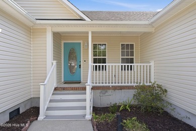Charming 3 bedroom, 2 bath home in Boiling Spring Lakes where - photo 4