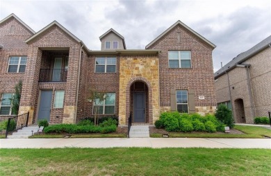 Lake Townhome/Townhouse For Sale in Lewisville, Texas