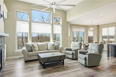 Lake of the Ozarks Townhome/Townhouse For Sale in Sunrise Beach Missouri