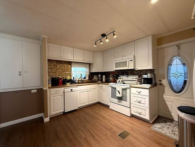 Welcome to Lot 26 in Pegel Point Estates, a hidden gem on the - photo 4