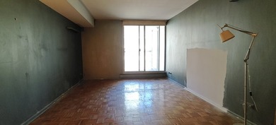 This one bedroom, one bathroom unit offers over 1,000 square - photo 11